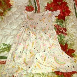 🖐🏼Girls dress 👗 BOGO